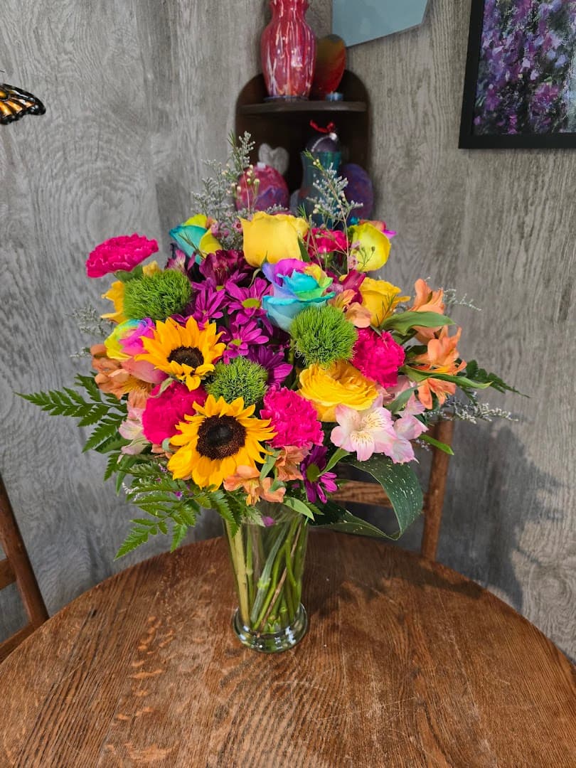 Lily Pad Floral & Gifts - Image 1