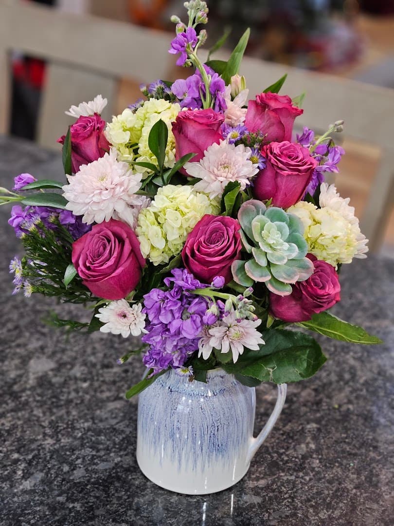 Jill's Florist Flower Shop - Image 1