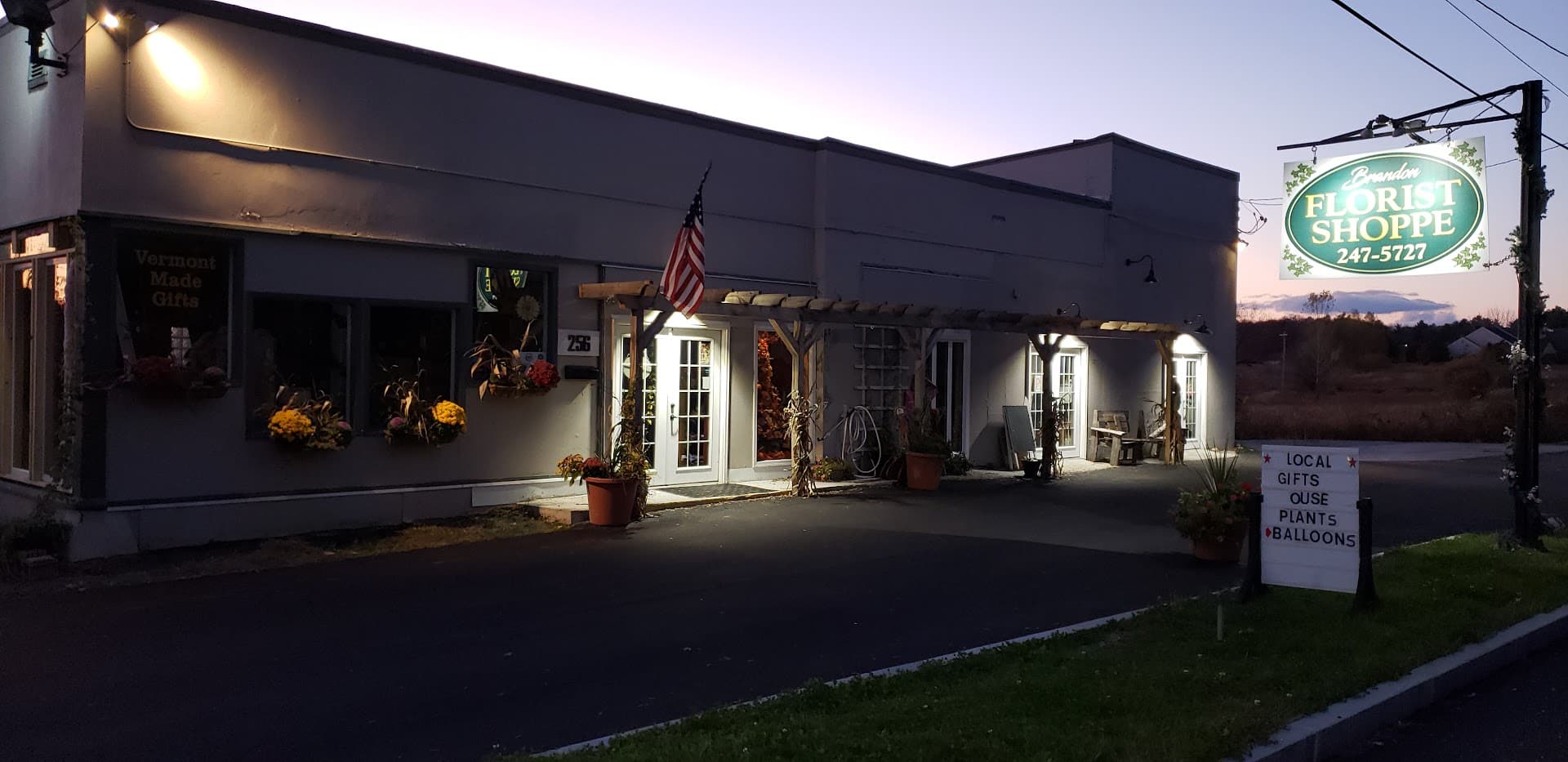 Brandon Florist Shoppe - Image 1