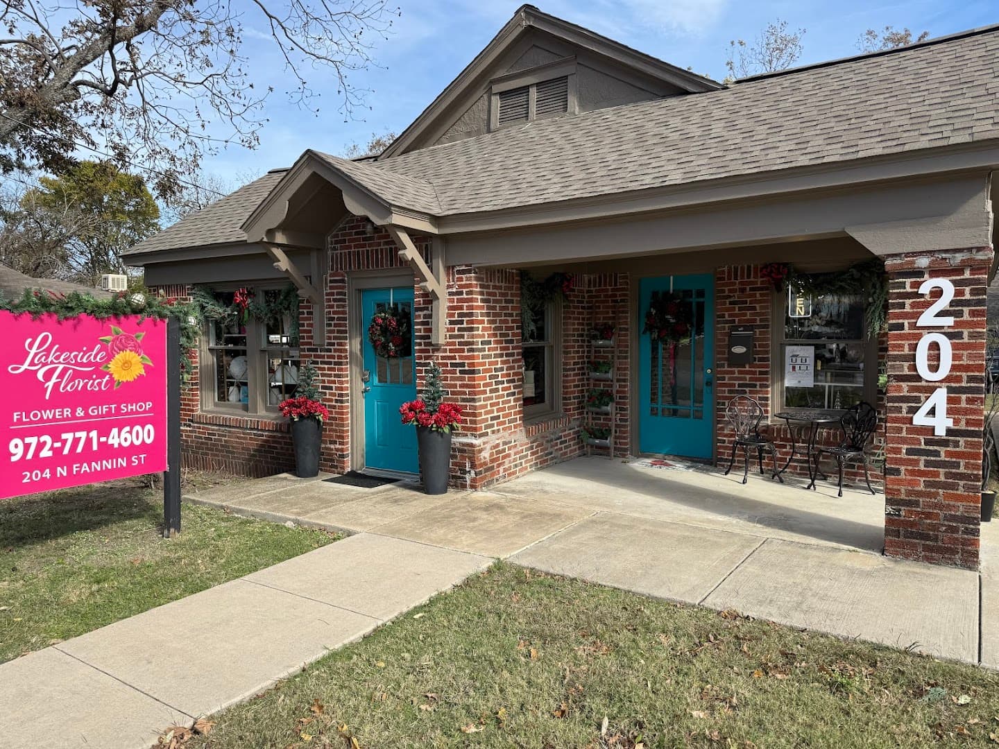 Lakeside Florist - Image 1