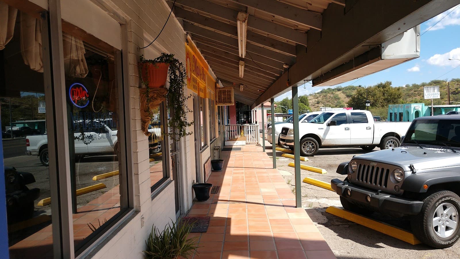 Baskets To Go & More - Image 1