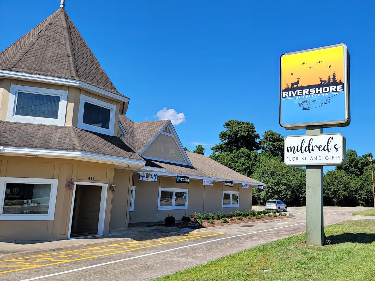 Mildred's Florist and Gifts - Image 1