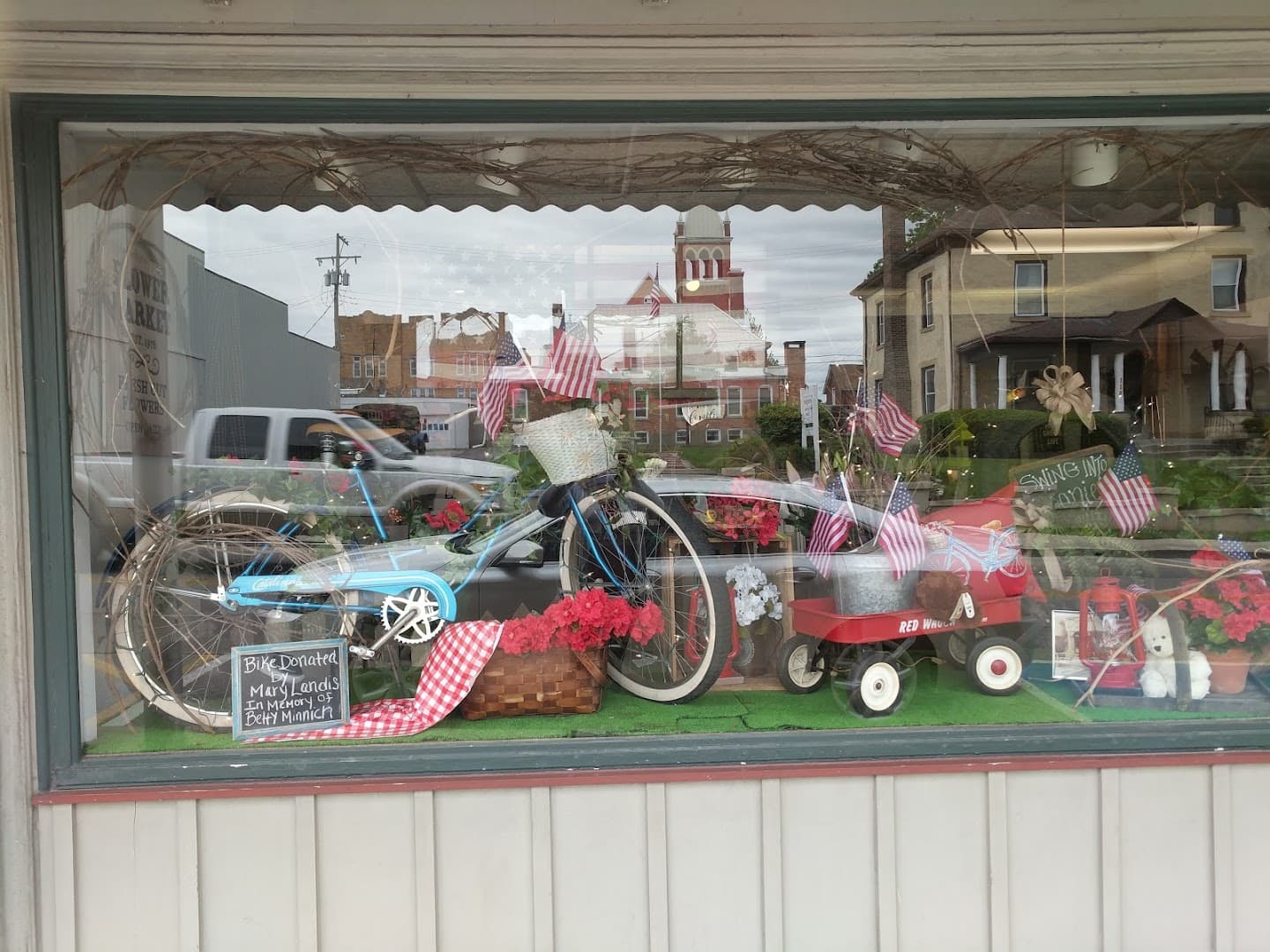 Ellaina Rose Floral Designs and More - Image 1