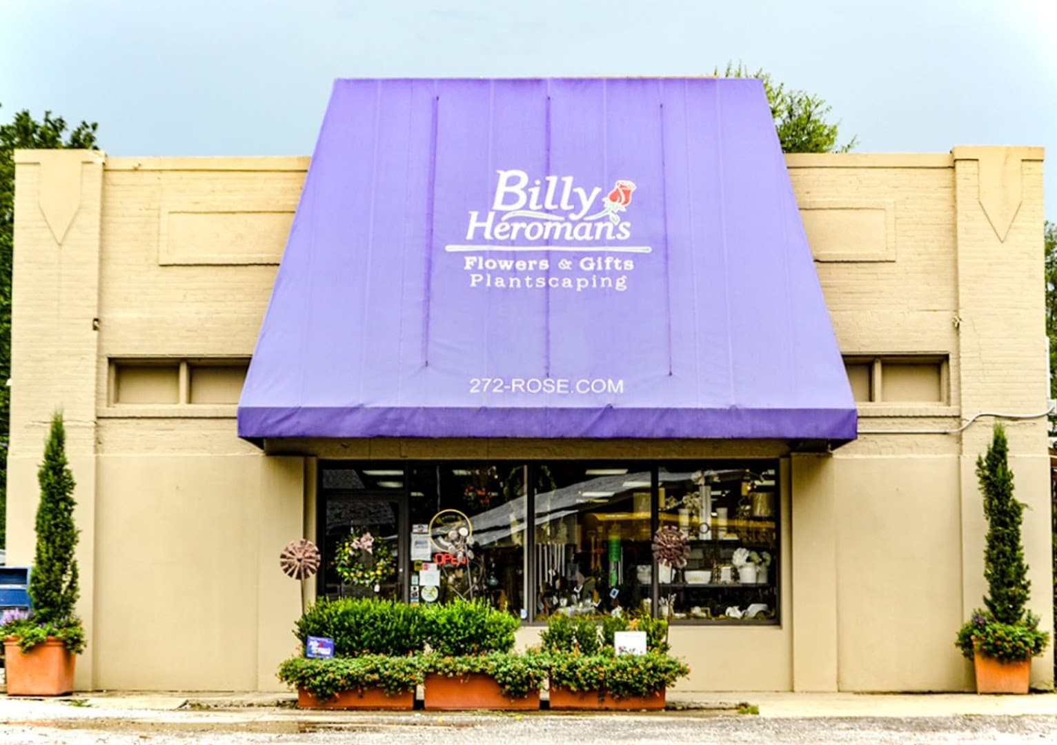 Billy Heroman's Flowers & Gifts Plantscaping - Image 1