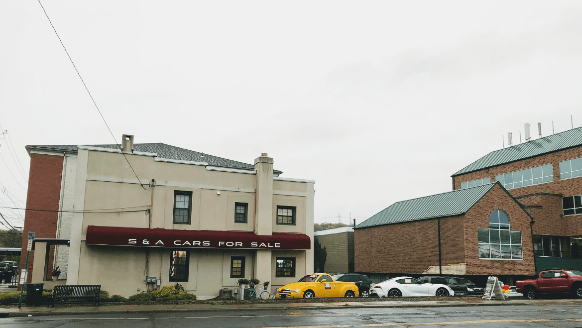 S & A Florist Multi Services - Image 1