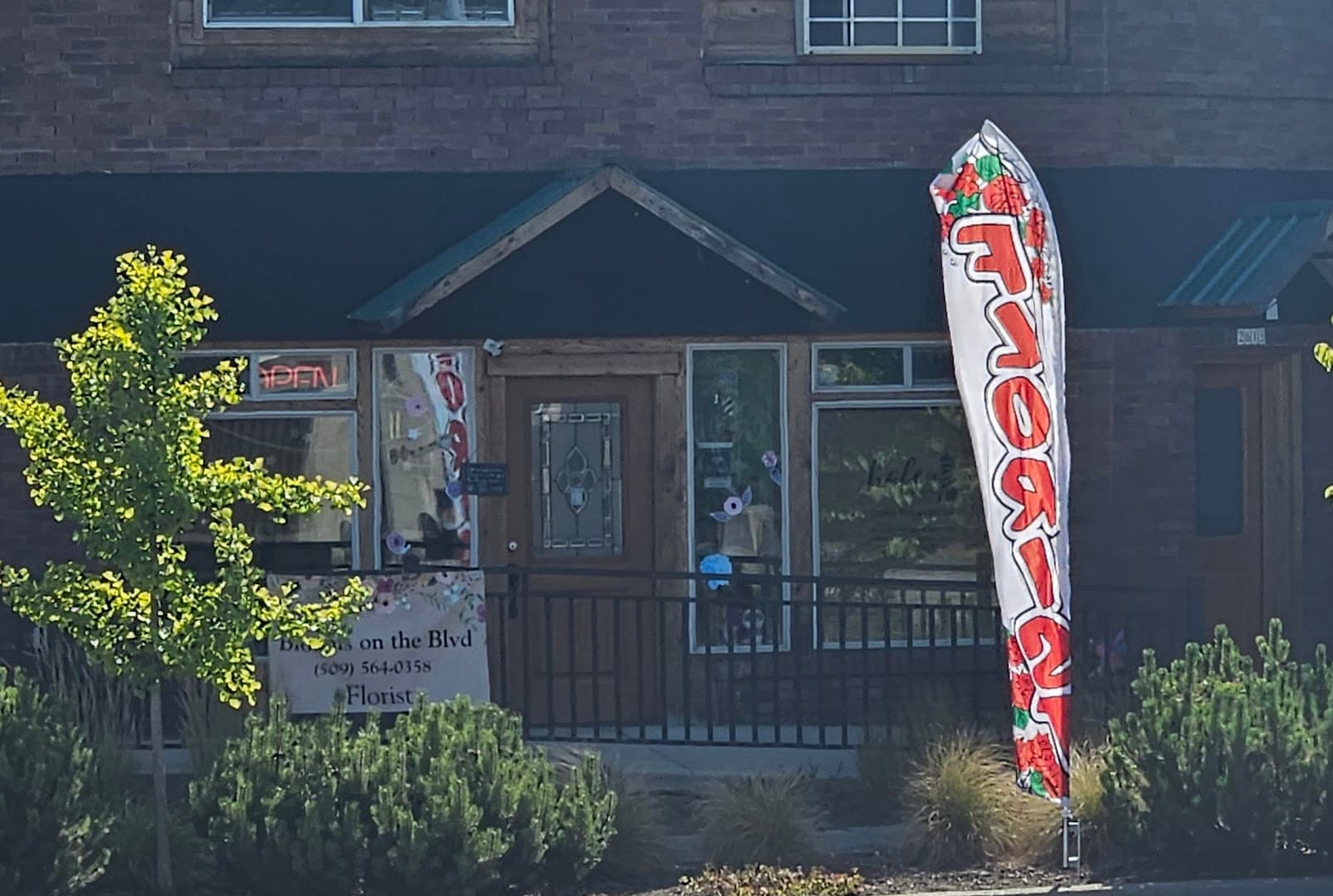 Blooms on the Blvd. - Image 1