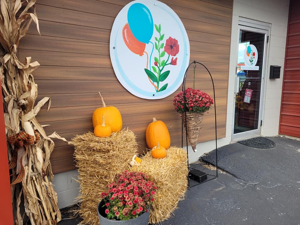 Flower and Balloon Gallery - Image 1