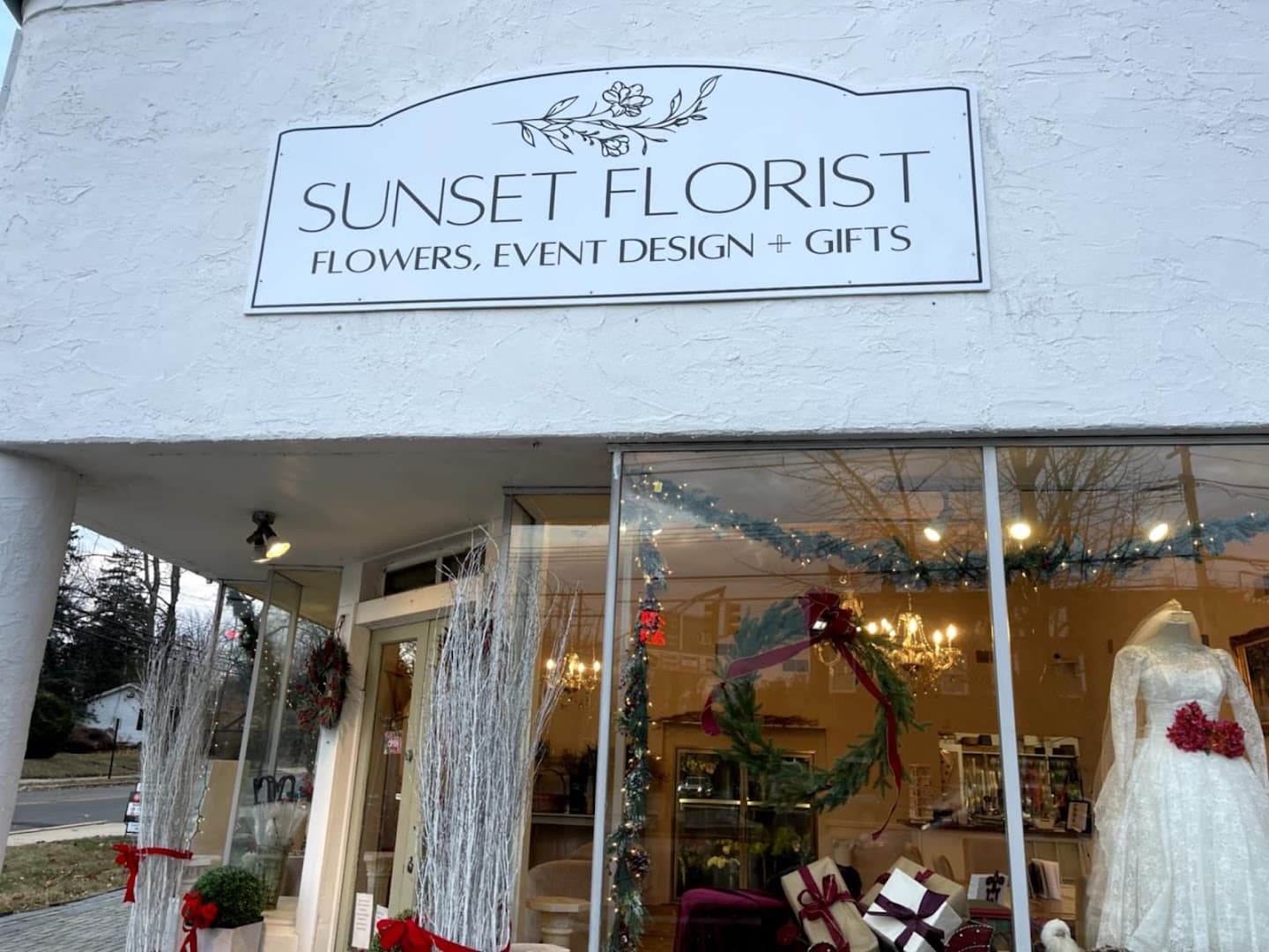 Sunset Florist - Image 1