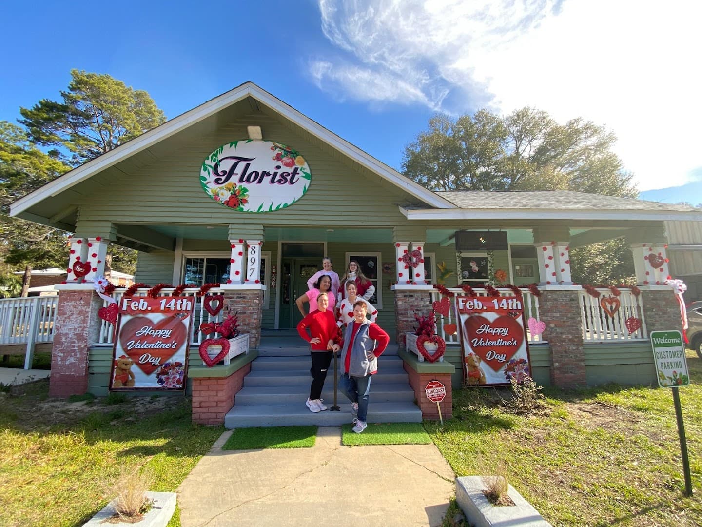 The Flower Basket Florist - Image 1