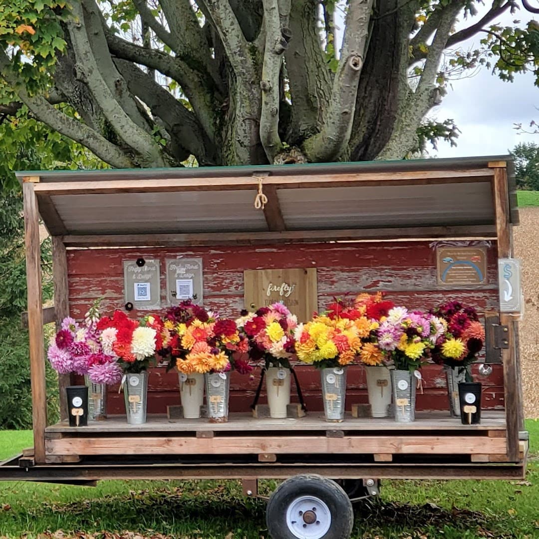 Firefly Floral & Design (Flower Farm) - Image 1