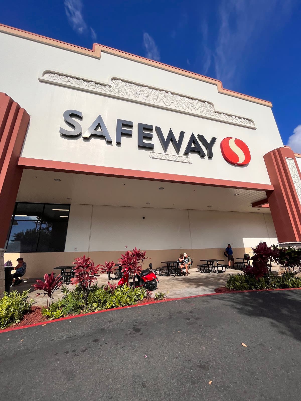 Safeway Floral - Image 1