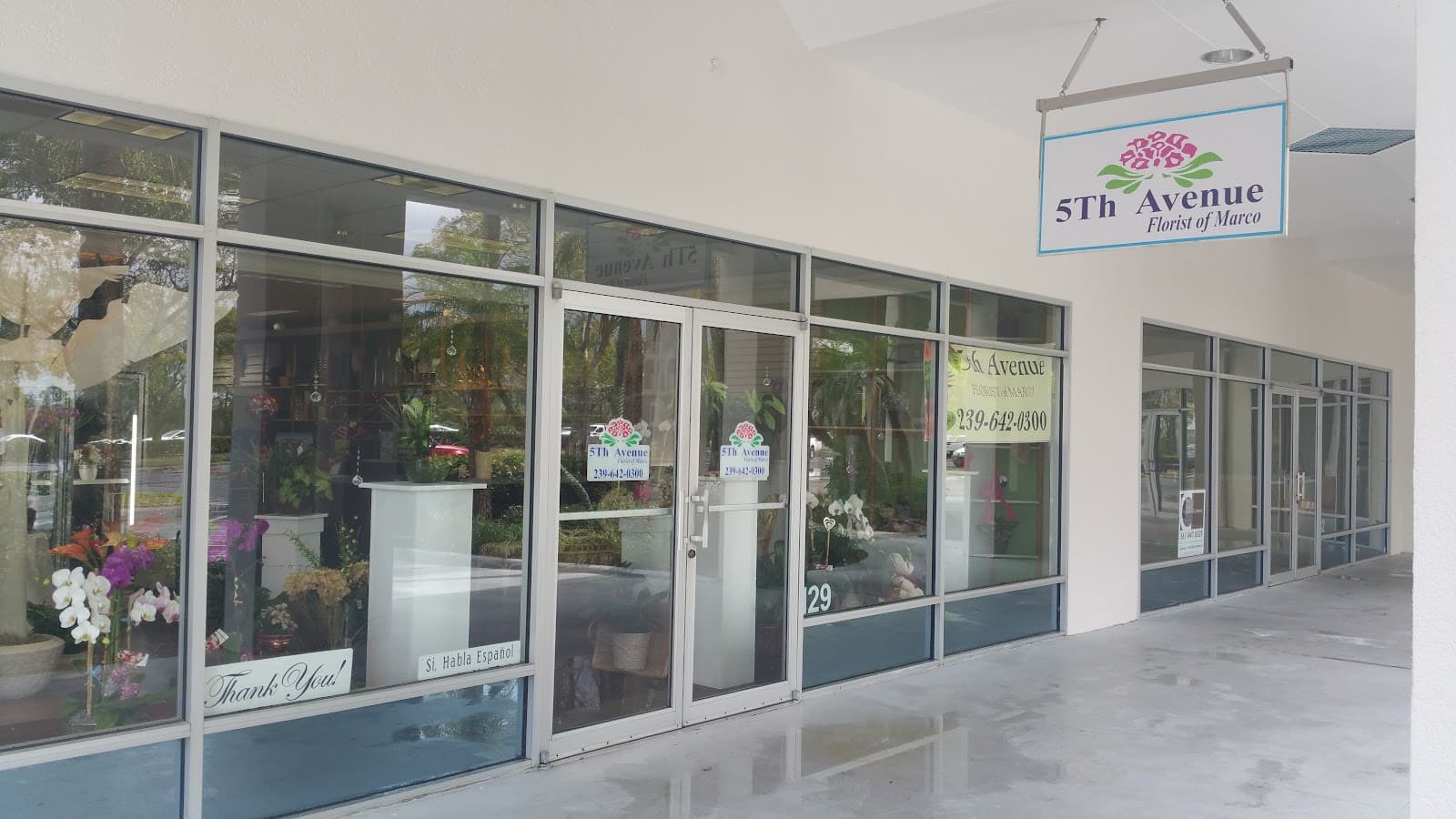 5th Ave Florist - Image 1