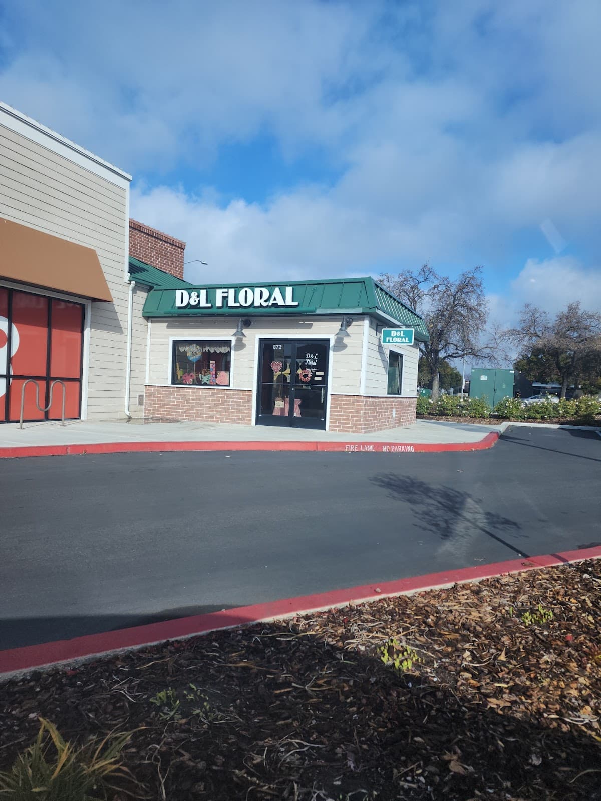 D&L Floral - Image 1