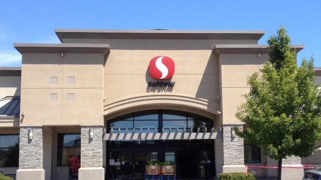 Safeway - Image 1