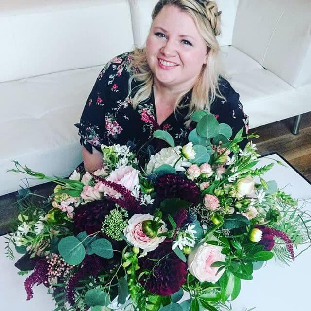 Dreyer House Florals - Image 1