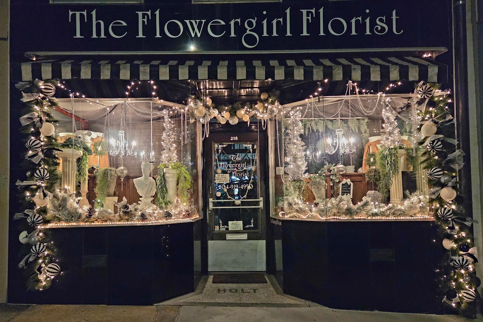 The Flowergirl Florist Studio - Image 1