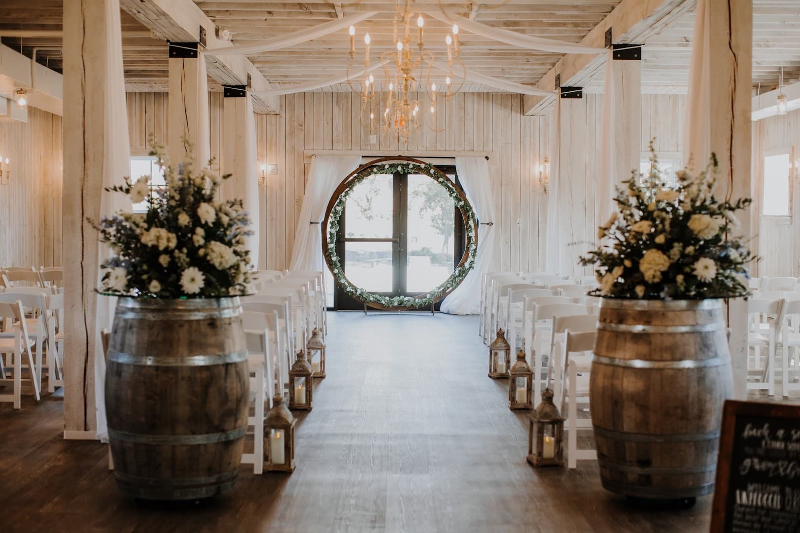 Blushing Bouquet - Image 1