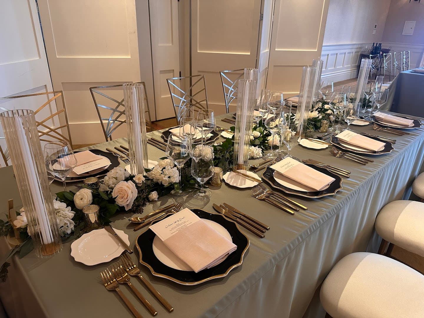 Broadview Florist & Garden Center - Image 1