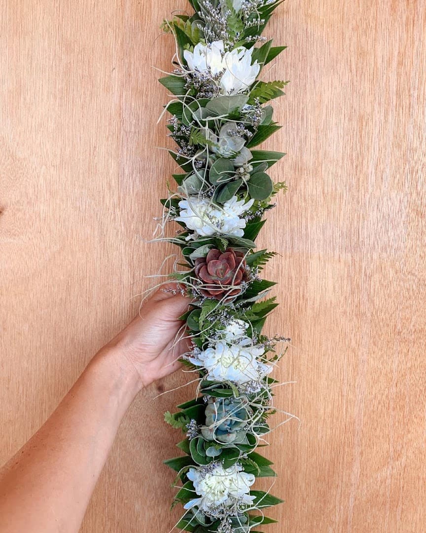 Kaululani Florals - Image 1