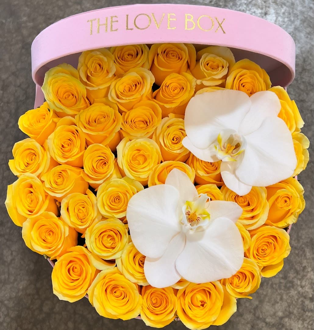 The Love Box Flowers - Image 1