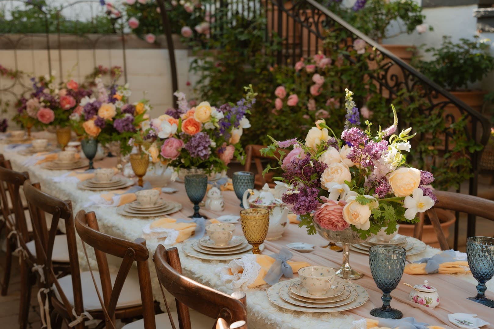 Leyna's Rose Garden & Tea - Image 1