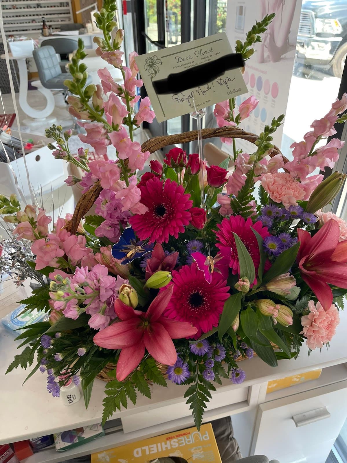 Davie Florist - Image 1