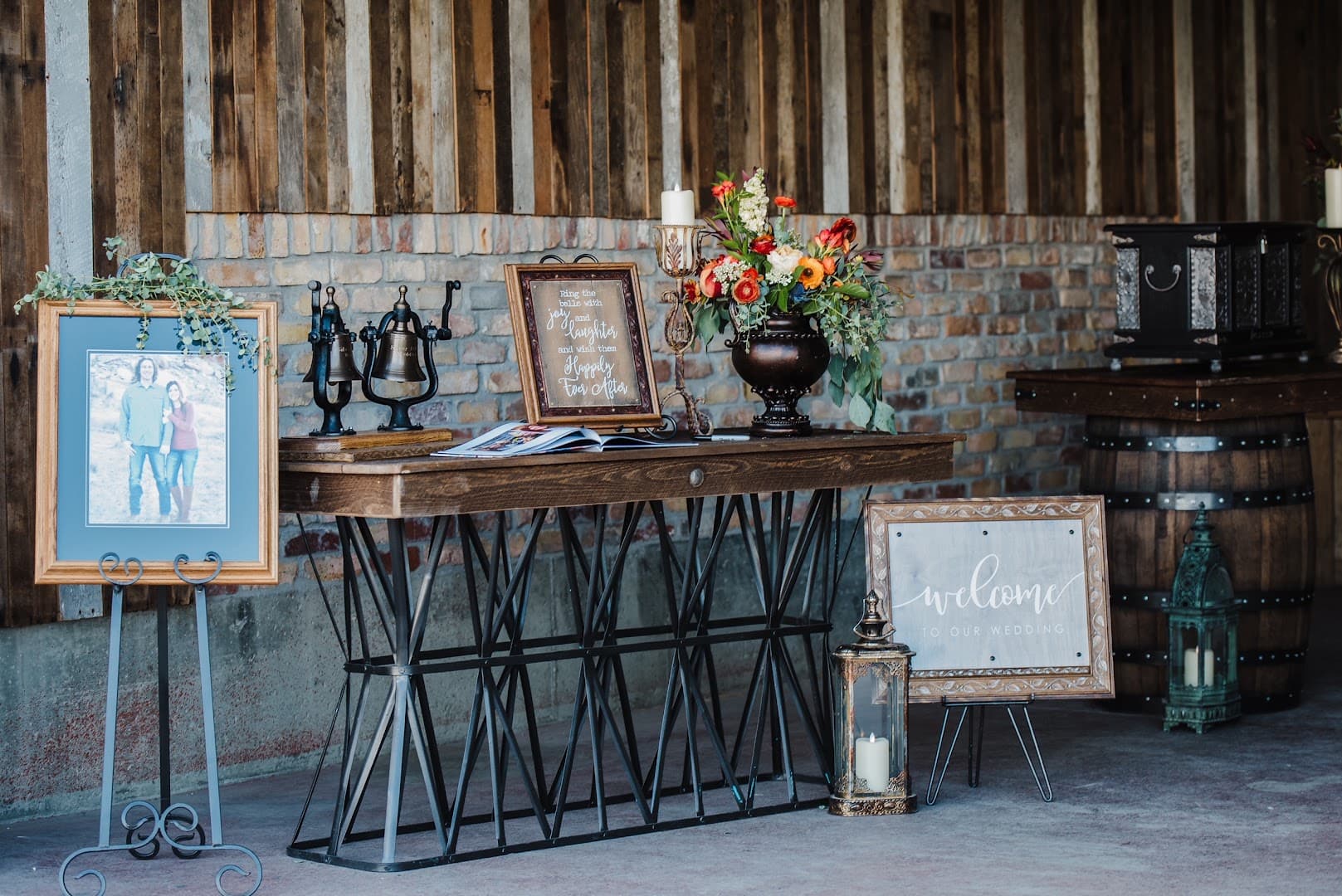 Silver Dollar Weddings - Image 1