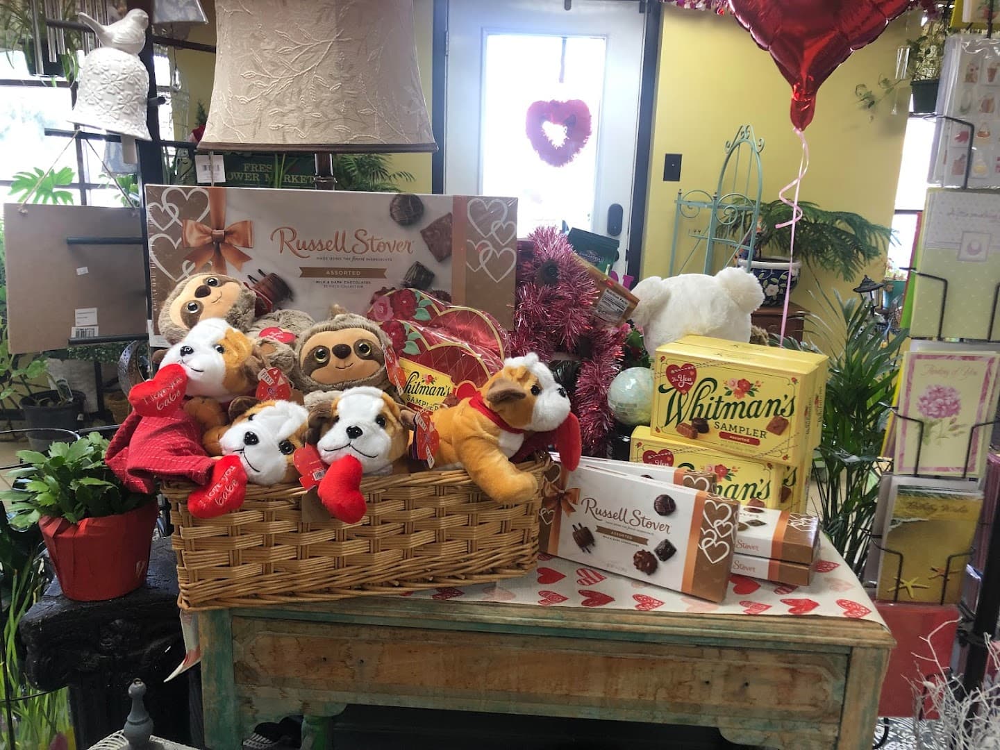 Miss Bee Haven Florist - Image 1