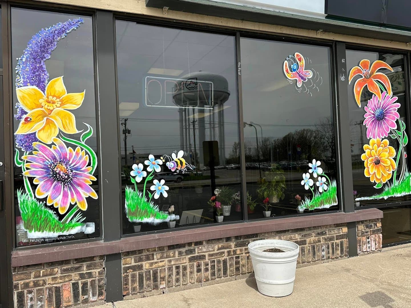 Flowers By Jerri - Image 1