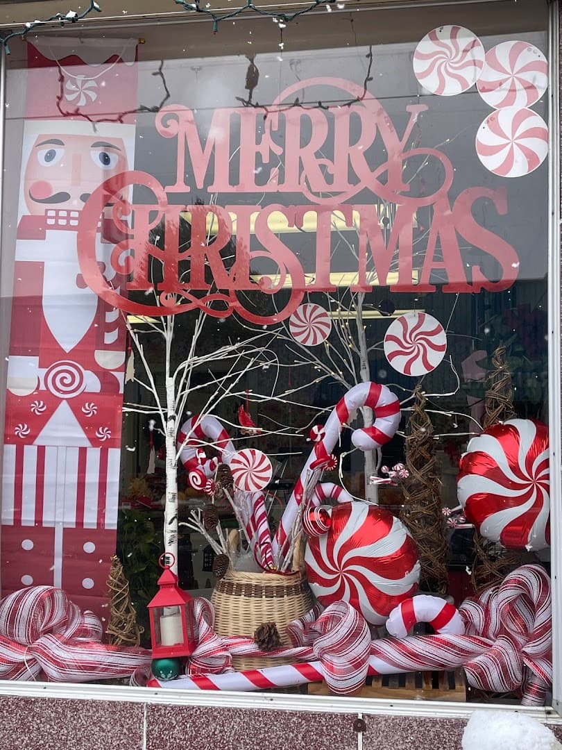 Hometown Petals & More - Image 1