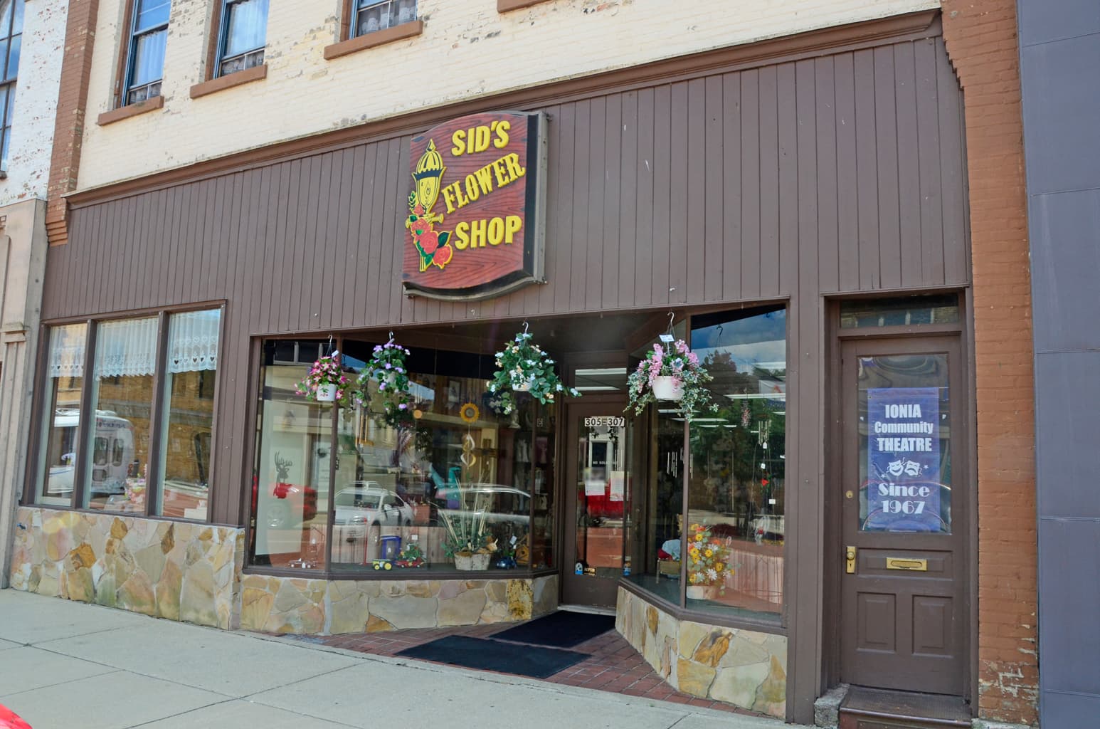 Sid's Flower Shop - Image 1