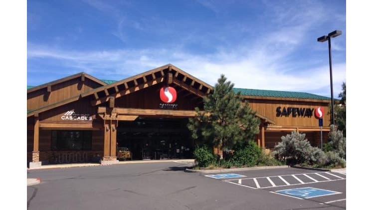 Safeway - Image 1