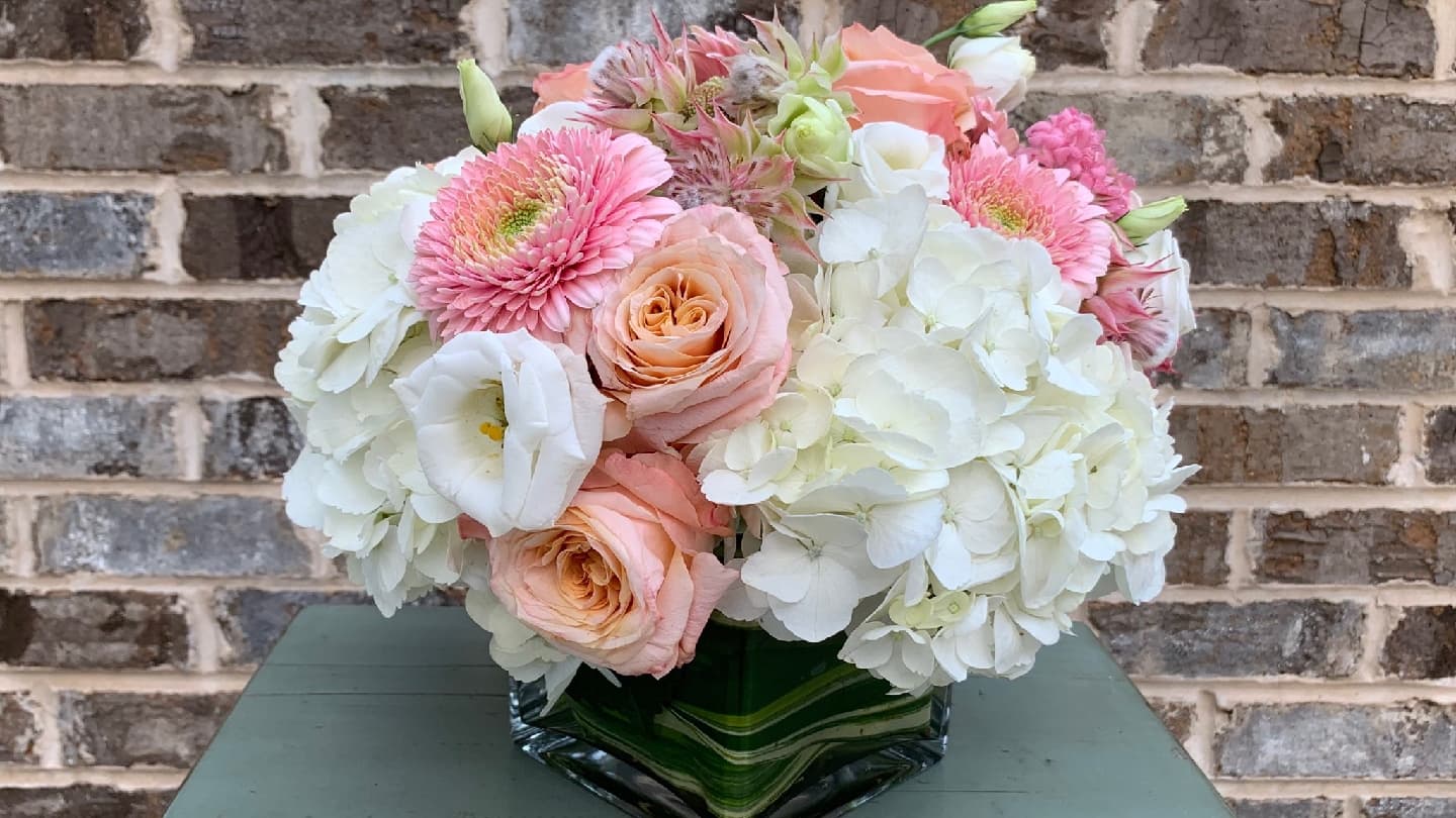 CACHEPOT Floral and Garden - Image 1