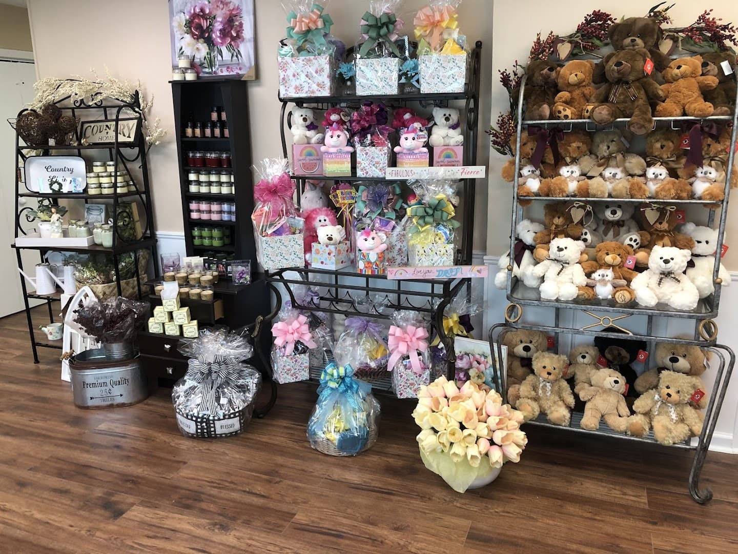 Wallenpaupack Floral and Gifts - Image 1