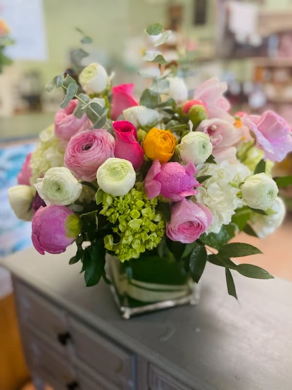 Entenmann's Florist - Image 1