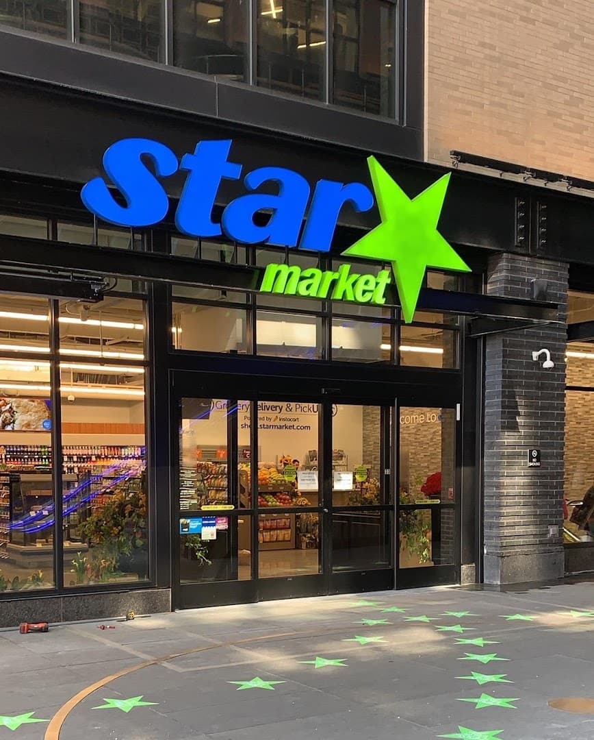 Star Market - Image 1