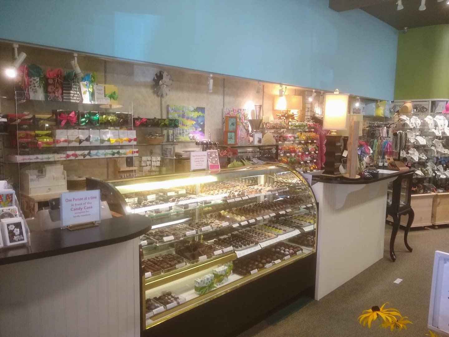 Williams Flower & Gift - Olympia Florist - Image 1