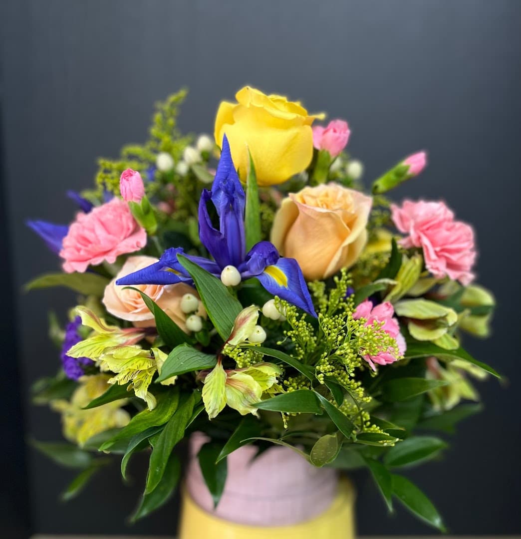 The Flower Shoppe - Image 1