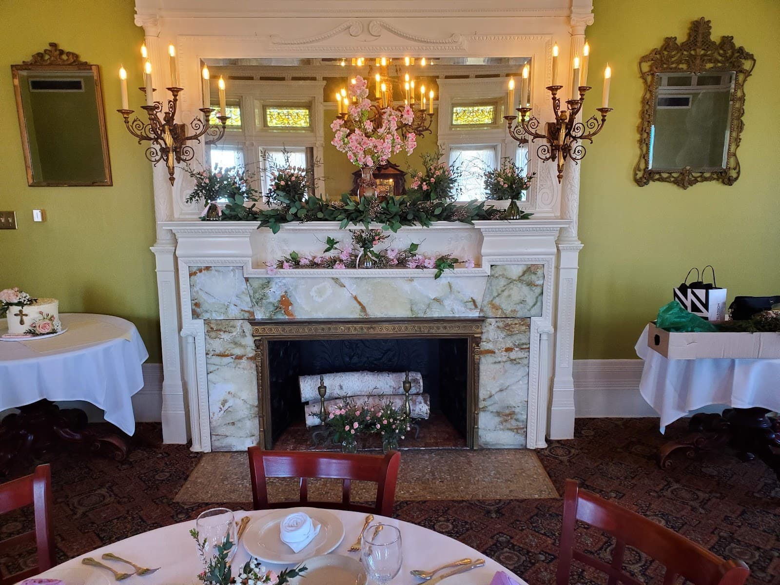 Palace Of Flowers - Image 1