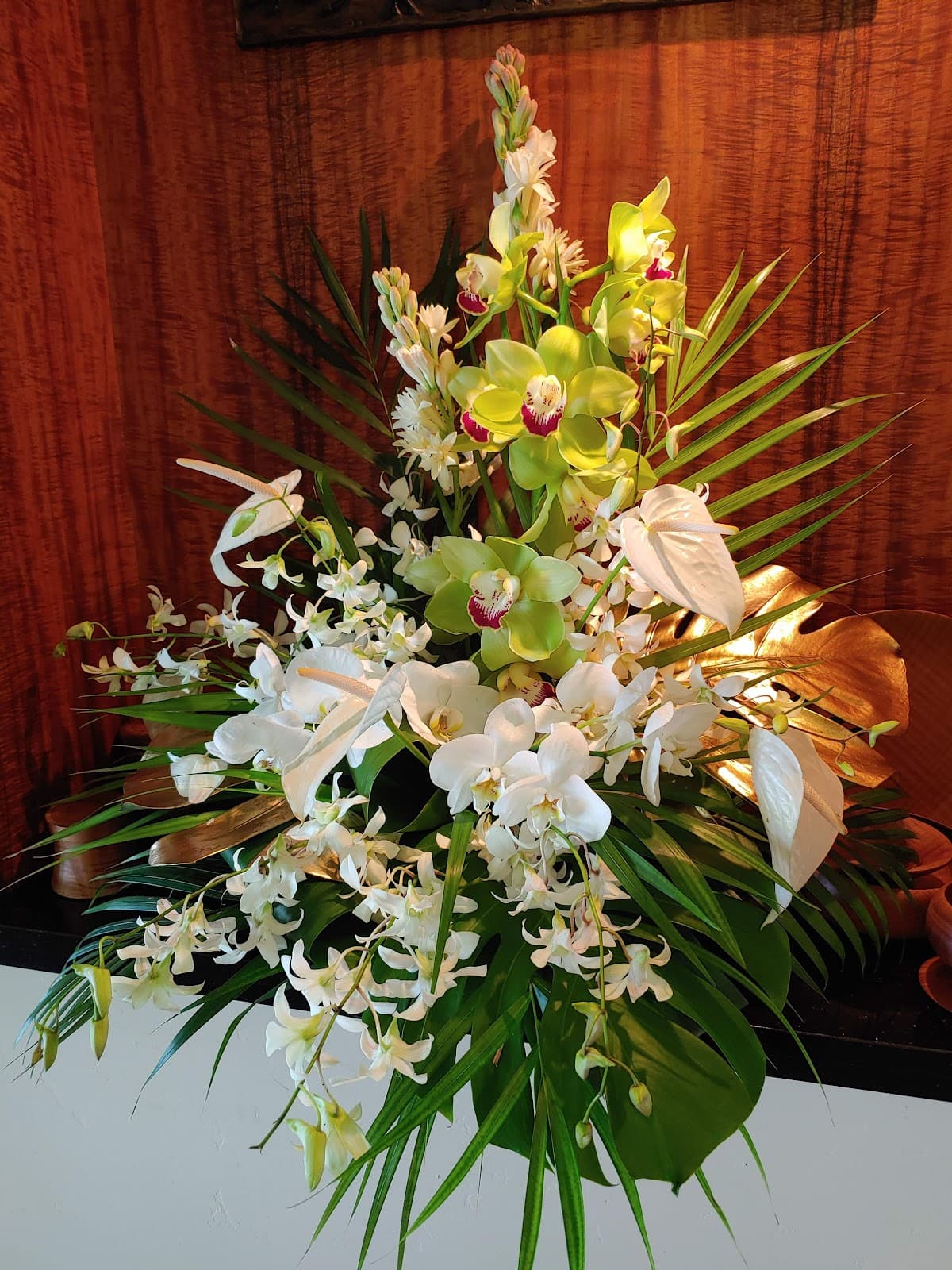 Ainahua Florals - Image 1