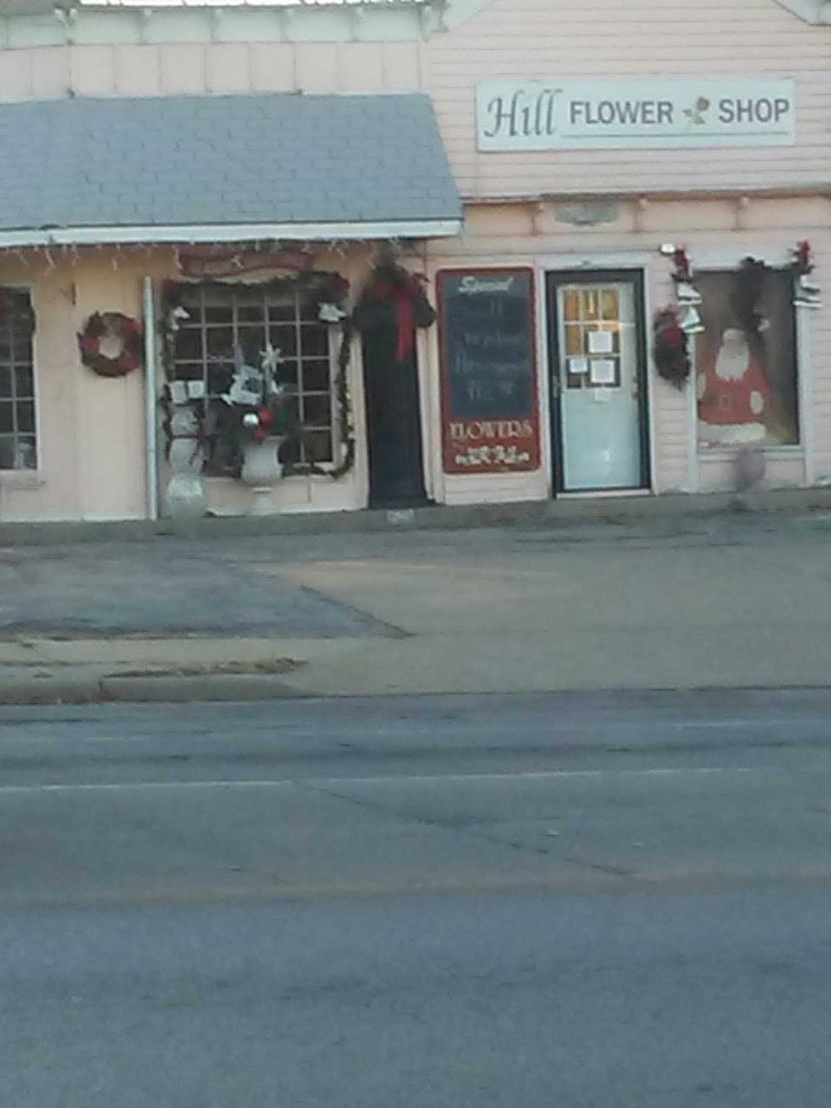 Hill Flowers & Gifts - Image 1