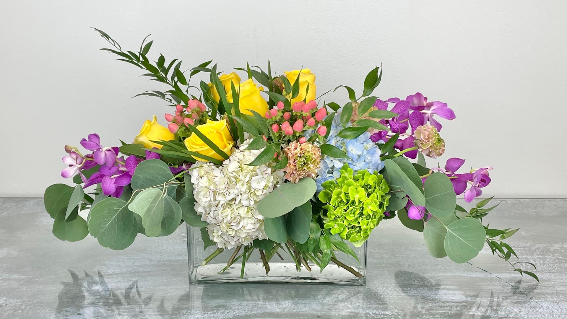 Hilly Fields Florist & Gifts - Image 1