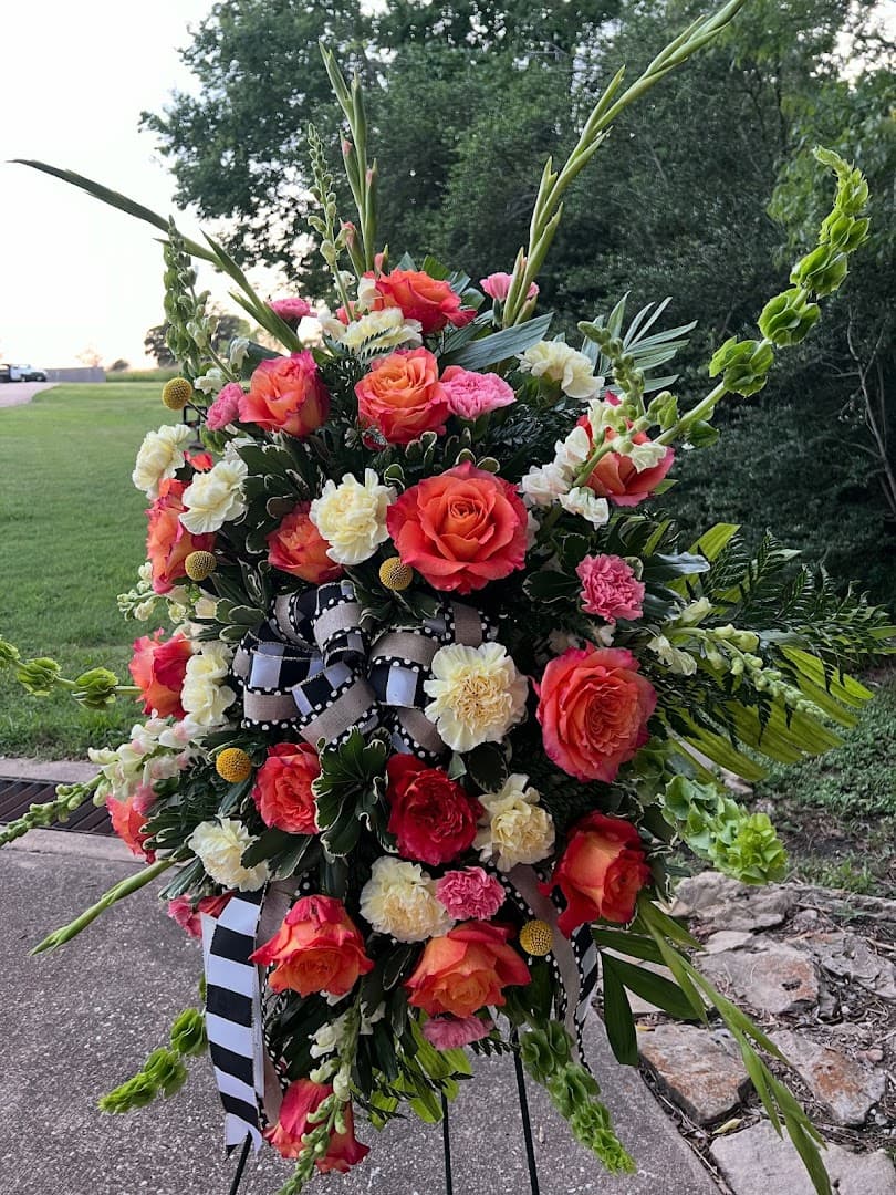 Under The Apple Tree Florist - Image 1