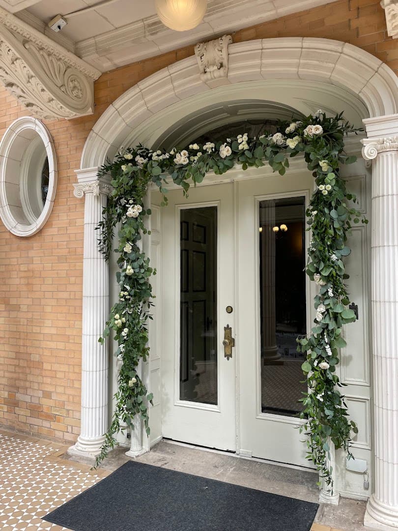 Mary Martha's Floral & Gifts - Image 1