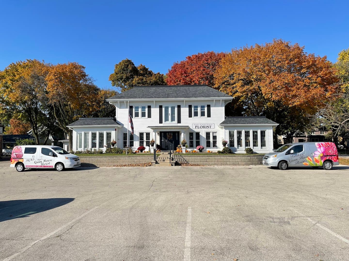 Barb's Green House Florist - Image 1