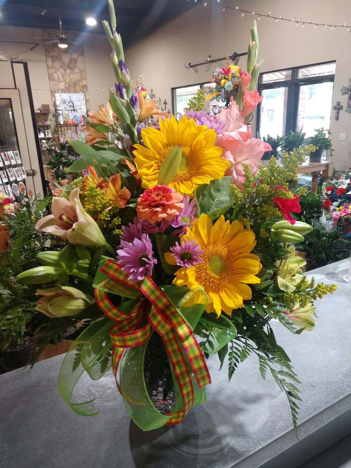 Chapman's Florist and Gifts, Paris - Image 1