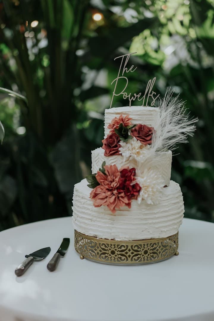 Burgundy Loft Florals & Events - Image 1