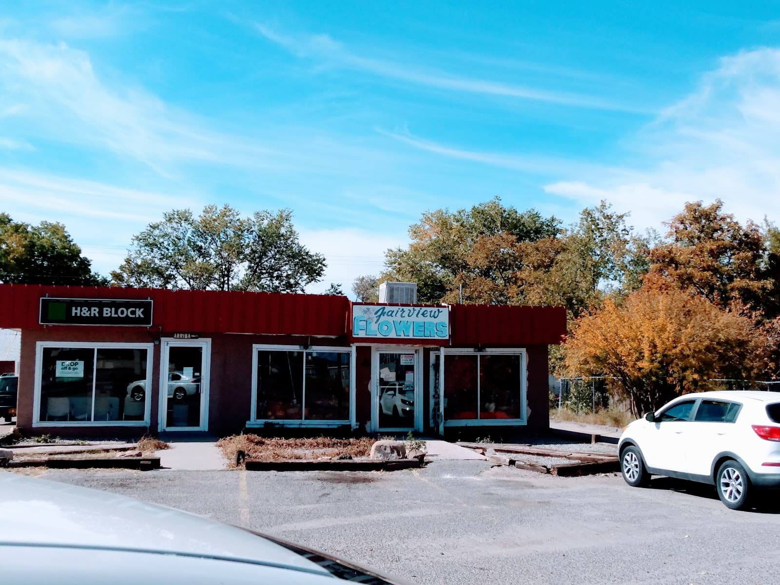 Fairview Flowers - Image 1