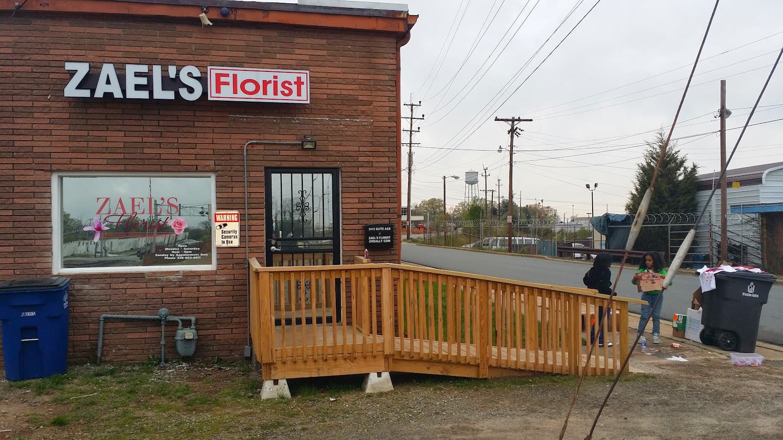 Zael's Florist - Image 1