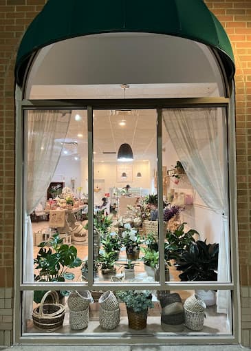 The Mom's Garden - Image 1